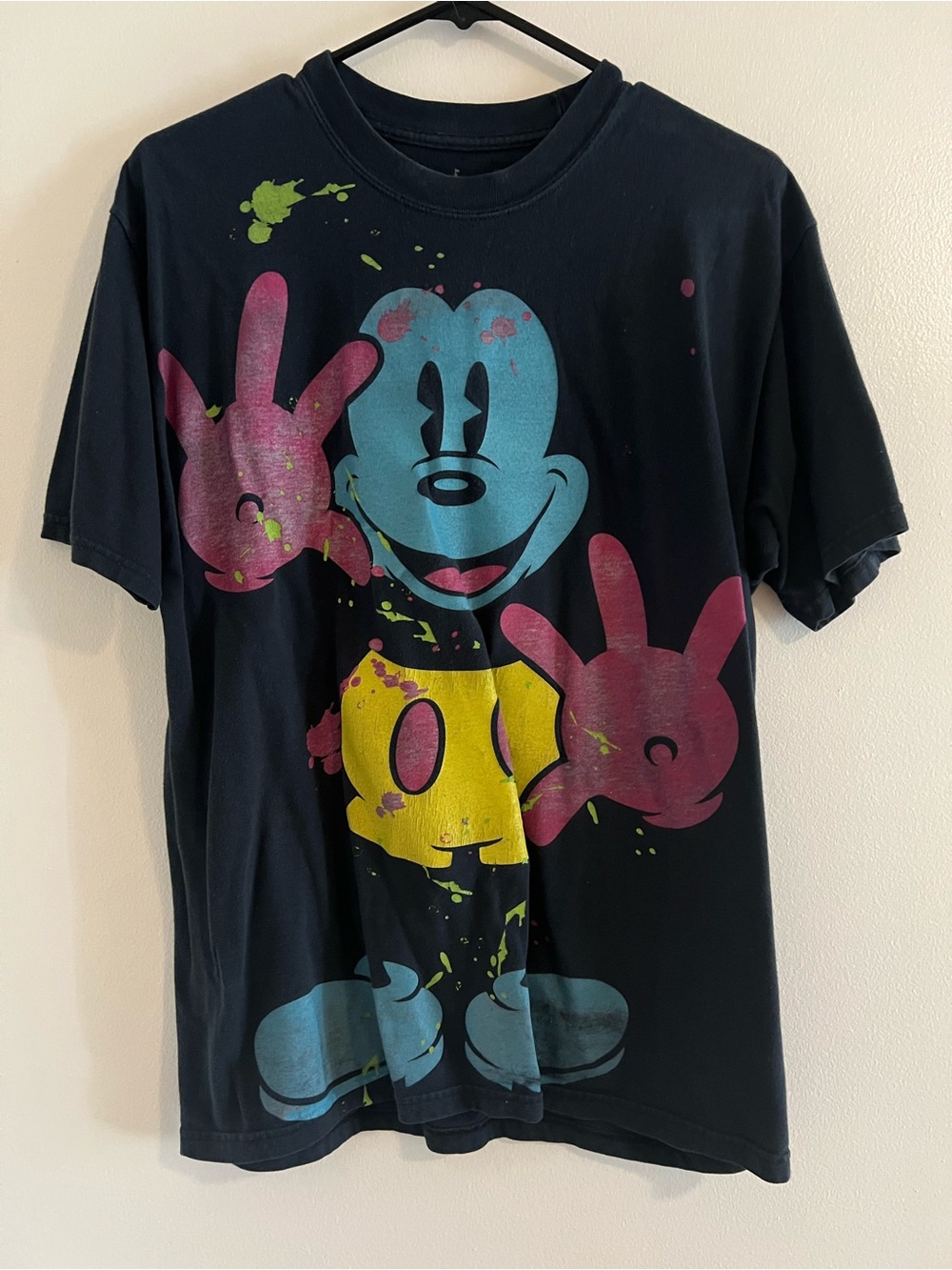 Unisex Mickey Mouse Paint distressed Tee Black